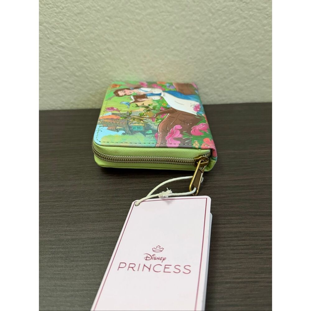 Loungefly Disney Beauty And The Beast Belle Reading Zip Wallet - Picture 4 of 4